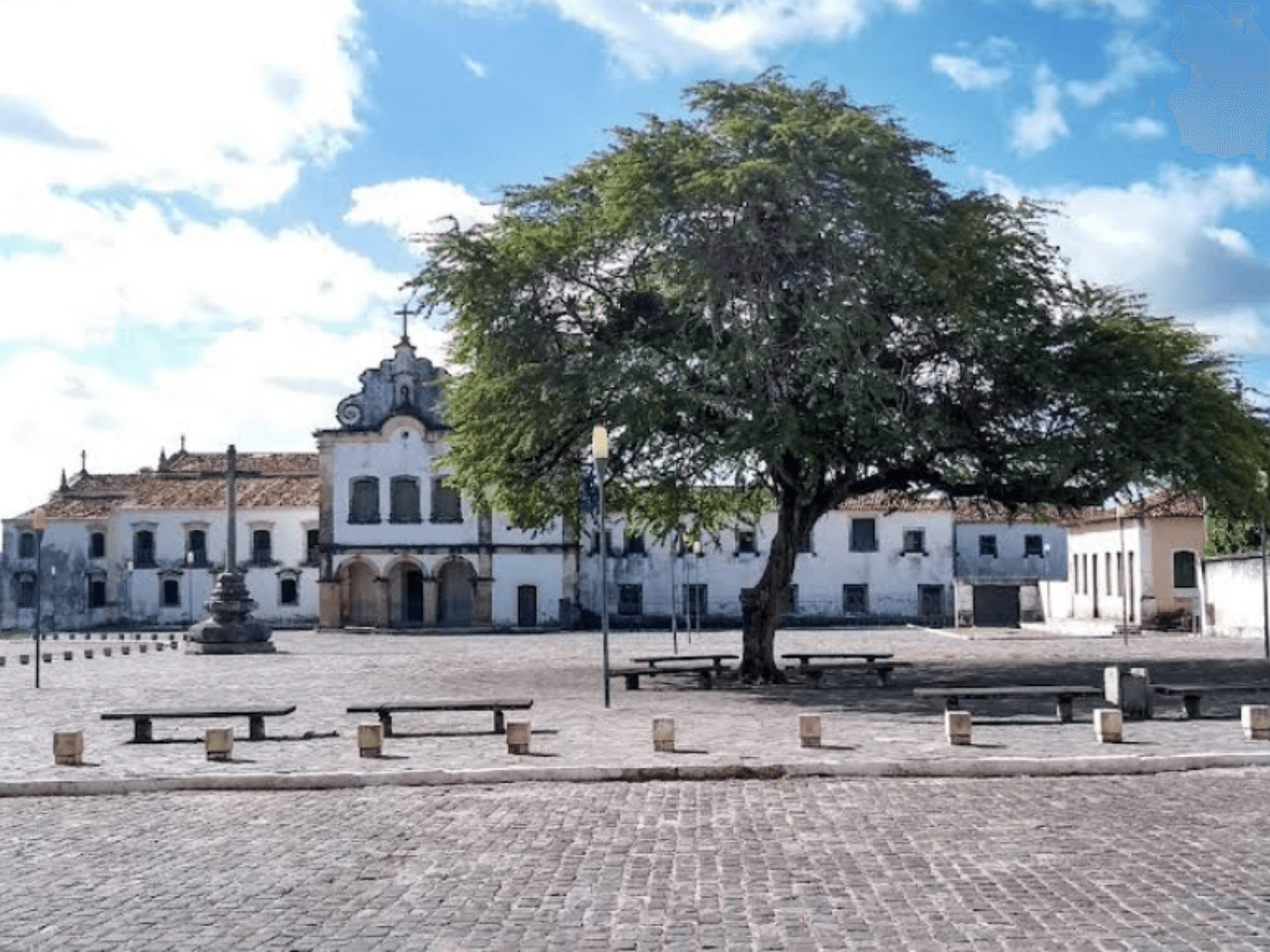 Praça São Francisco e Convento