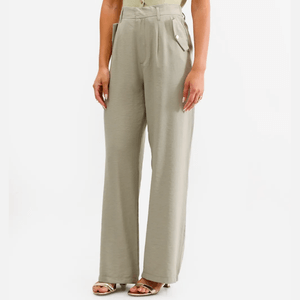 Calça wide leg feminina com viscose verde